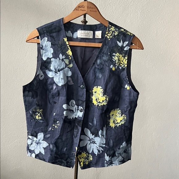 Dana B & Karen Floral Top Womens 8 - Picture 1 of 3